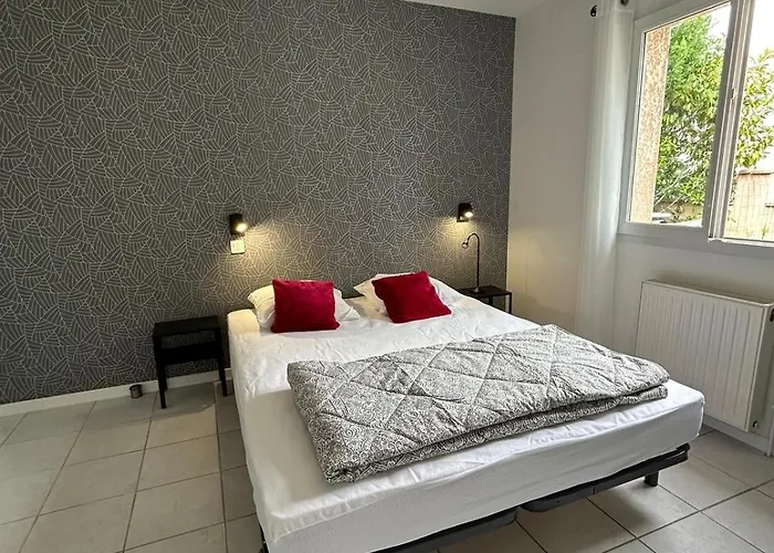 Au Trefle Dort Apart-hotel